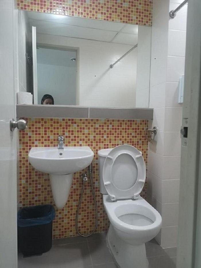 Yy48 Hotel 2 Mins Walk From Masjid Jamek Lrt Station Kuala Lumpur Exteriör bild