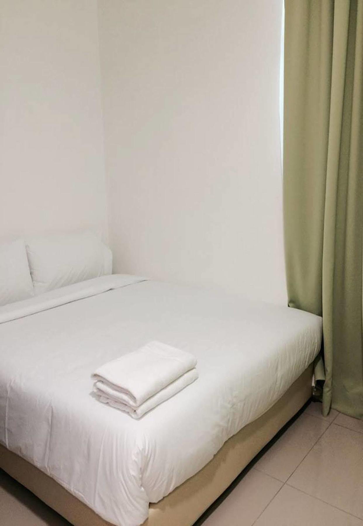 Yy48 Hotel 2 Mins Walk From Masjid Jamek Lrt Station Kuala Lumpur Exteriör bild