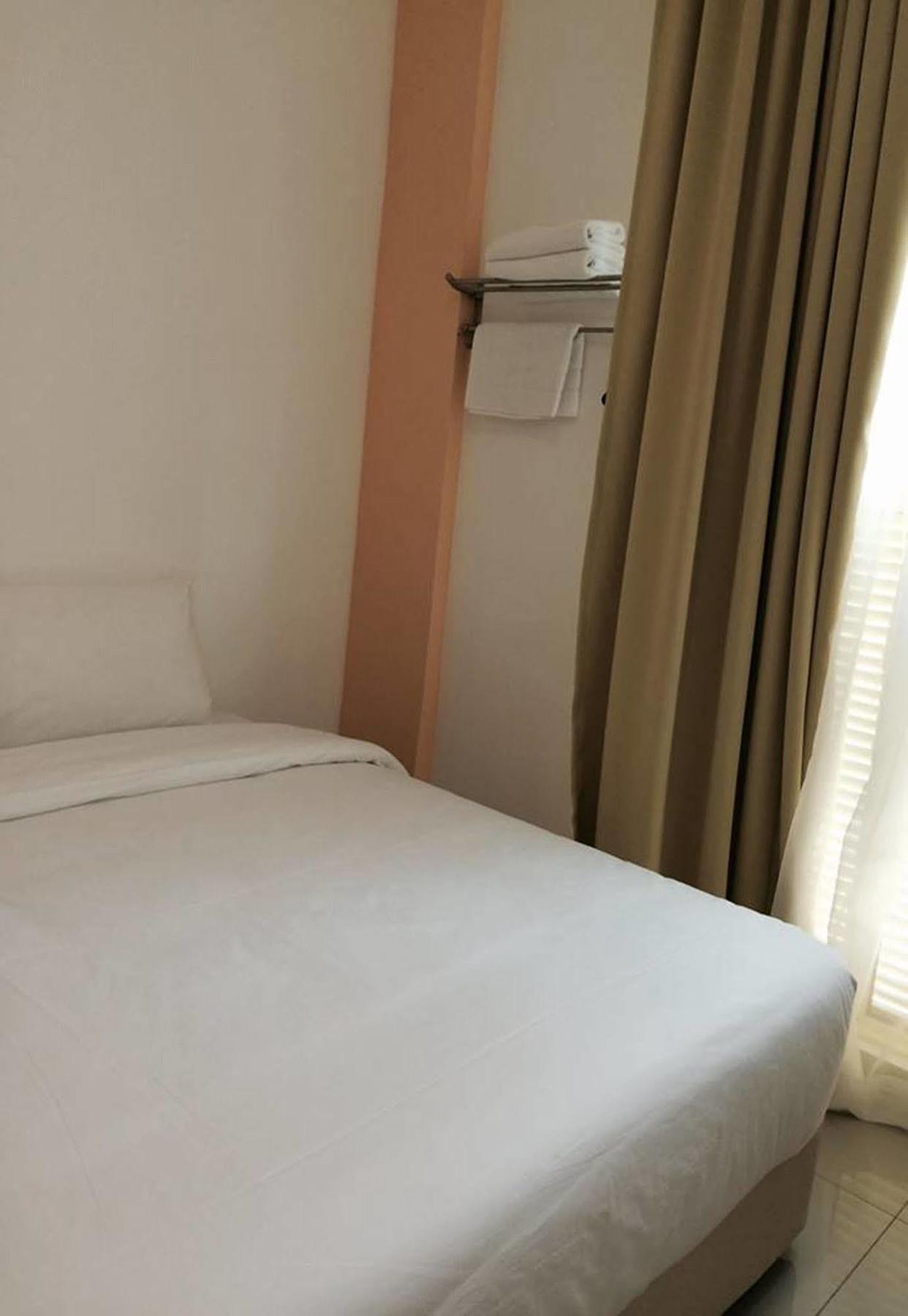 Yy48 Hotel 2 Mins Walk From Masjid Jamek Lrt Station Kuala Lumpur Exteriör bild