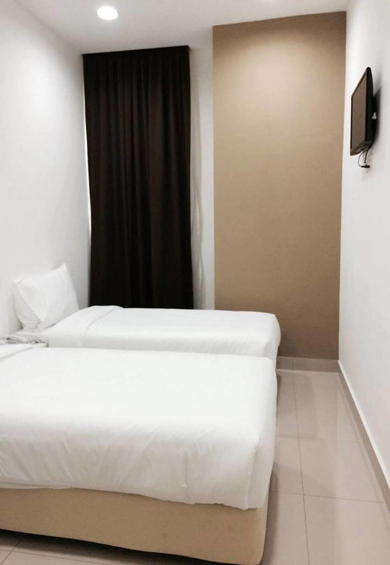 Yy48 Hotel 2 Mins Walk From Masjid Jamek Lrt Station Kuala Lumpur Exteriör bild